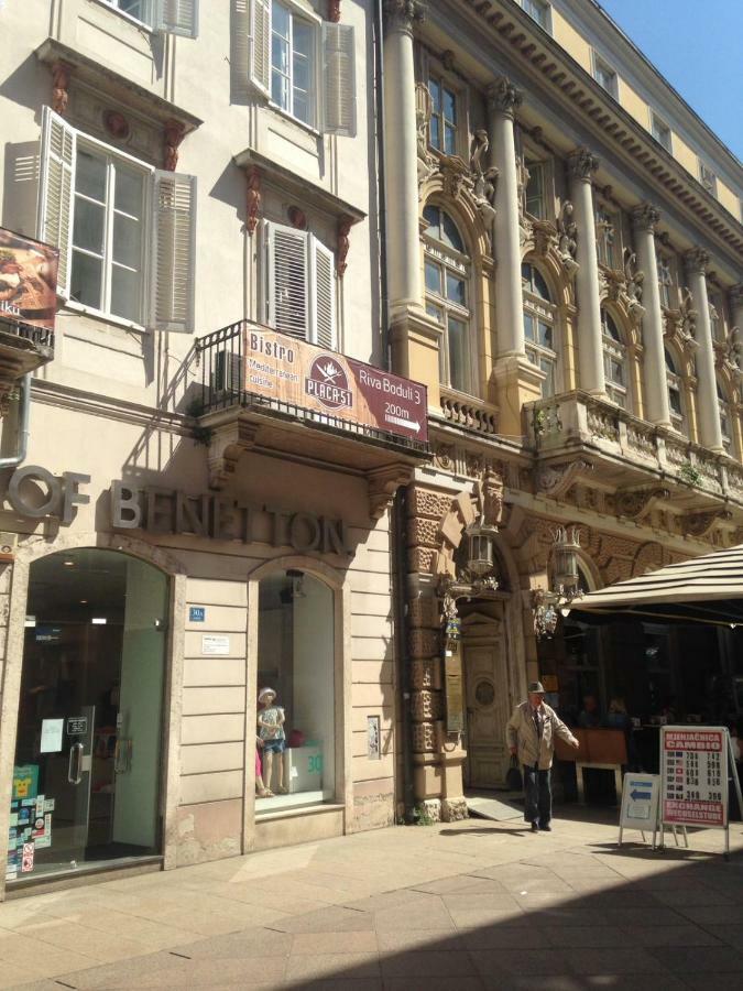 Studio Apartment Diana Rijeka Exteriör bild